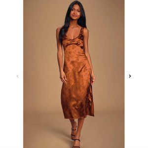 NWT Lulu's Jacquard Satin Midi Dress in Rust, size small